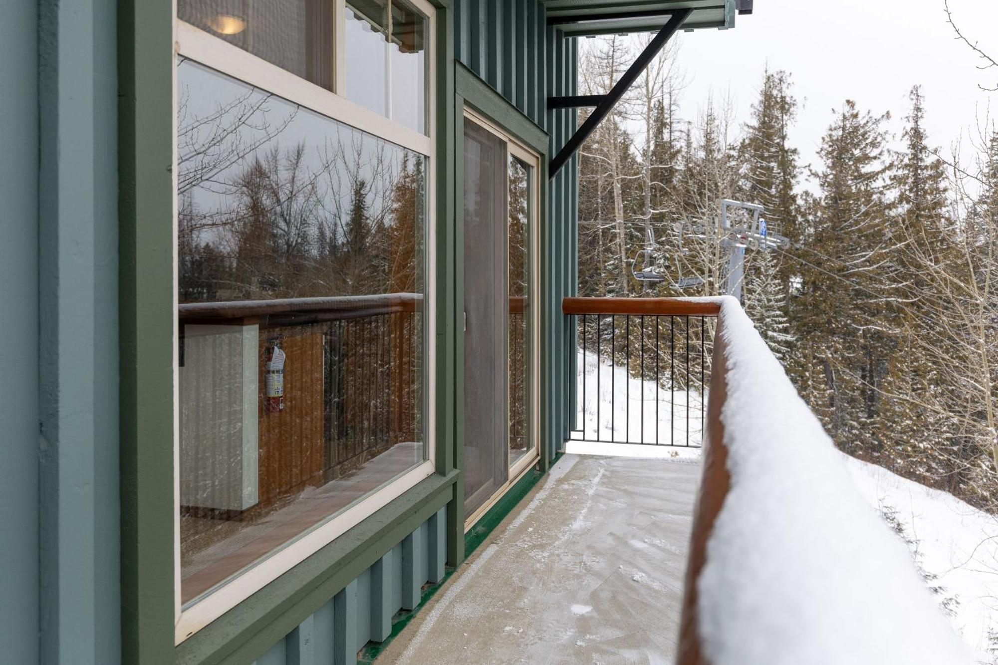 Snow Creek Lodge By Fernie Central Reservations エクステリア 写真