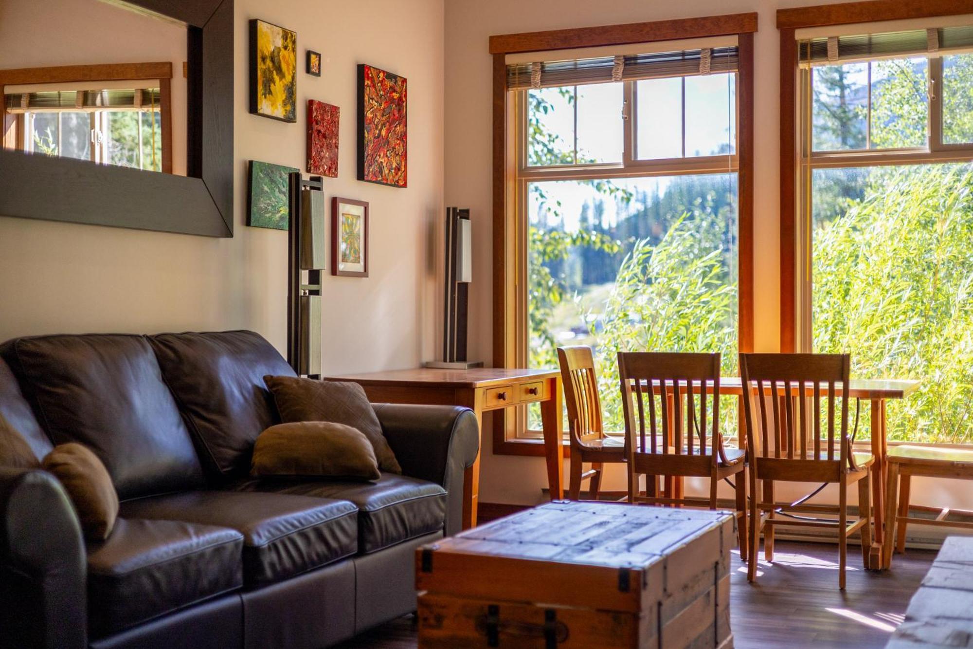 Snow Creek Lodge By Fernie Central Reservations エクステリア 写真