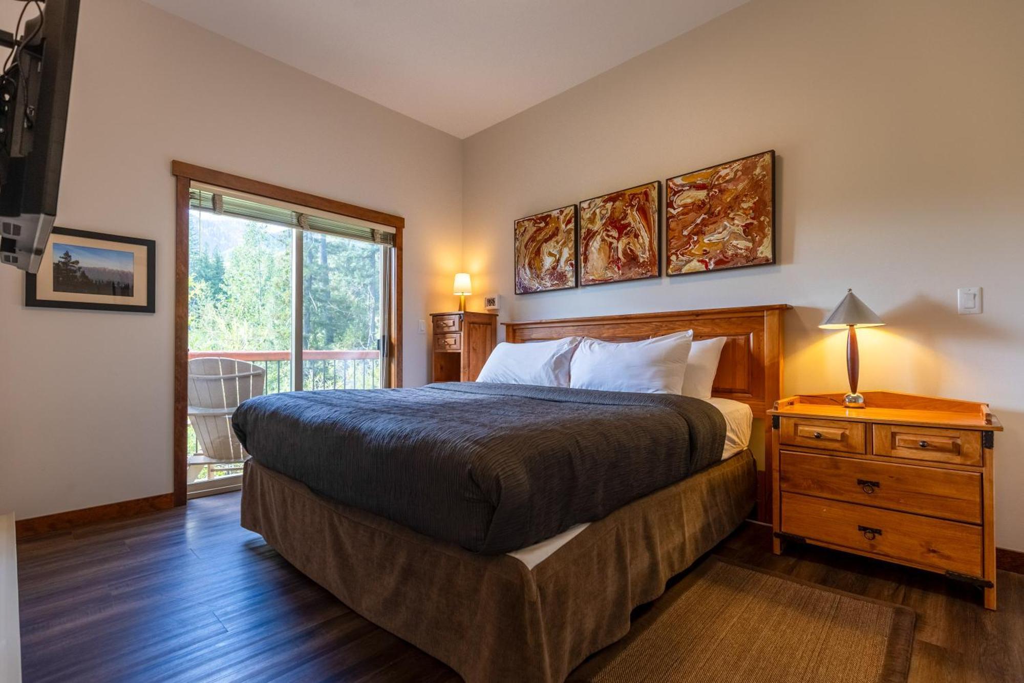 Snow Creek Lodge By Fernie Central Reservations エクステリア 写真