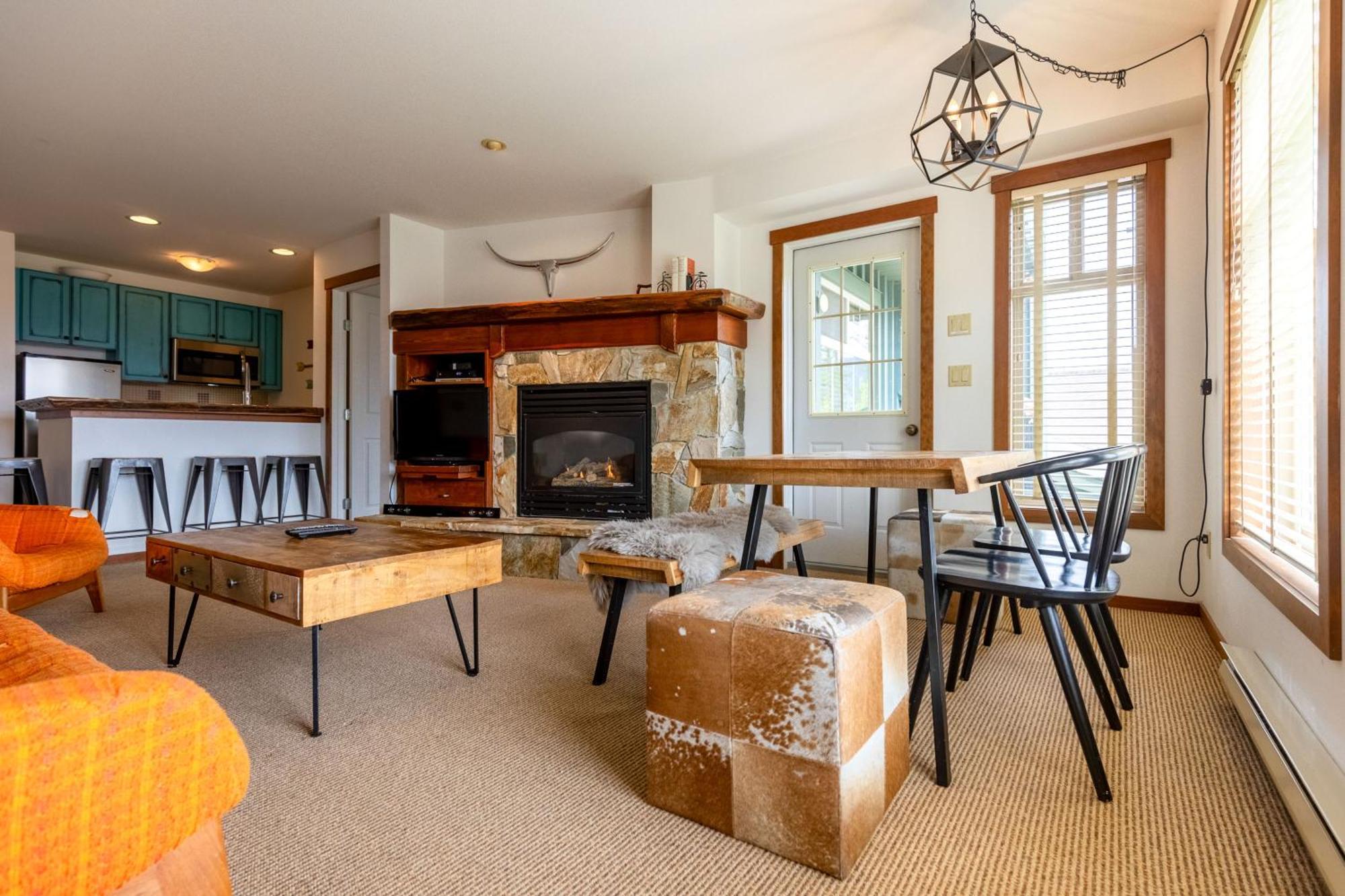 Snow Creek Lodge By Fernie Central Reservations エクステリア 写真