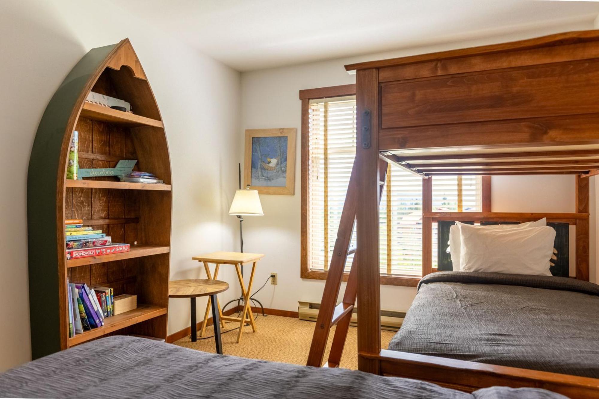 Snow Creek Lodge By Fernie Central Reservations エクステリア 写真
